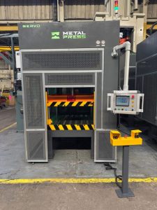 4post Servo hydraulic press